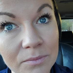 Meet your Posher, Brooke